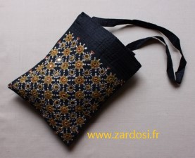 broderie-porte-bonheur